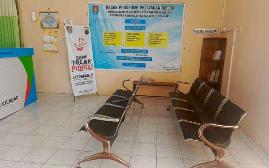 Kursi Tunggu
